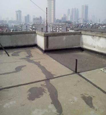 石城漏水维修 楼顶漏水是什么原因，楼顶漏水维修方法是什么?